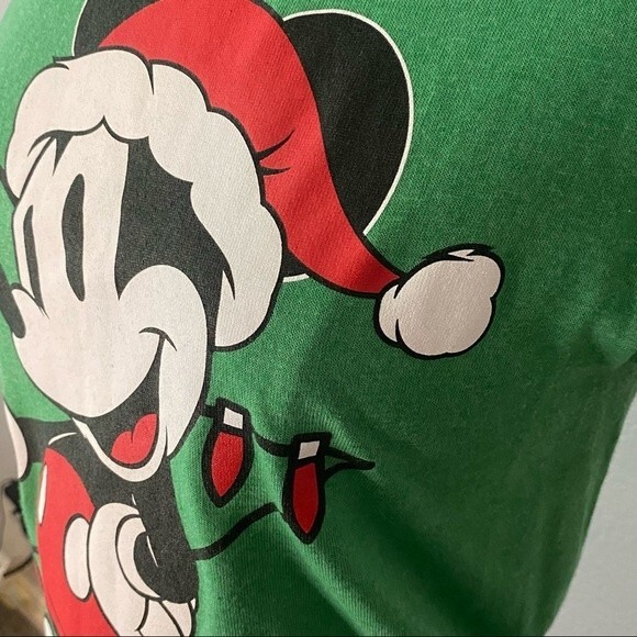 NWT-Women’s Small Green Mickey Mouse w/Santa Hat  Short Sleeve T-shirt by Delta - Picture 2 of 5